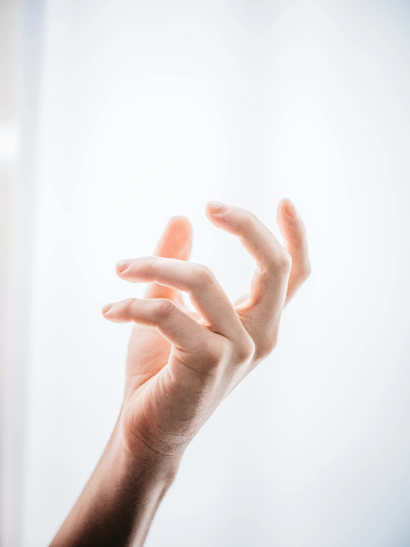 Gleichberechtigung, Selbstbestimmung, Lebensentscheidungen, Menschenrechte, Grundrechte, Unabhängigkeit, Gesellschaftsnormen, Porträtserie, Respekt, Vielfalt, Individuelle Entscheidungen, Lebensphilosophien, Lebenswelten, Transgender Rights, Intersex Awareness, LGBTIQ Rights, Gender Vielfalt, queer, Trans Visibility, Nonbinary, Non-binary, Gender Equality, Sexuelle Vielfalt, Identität, Genderidentity, Community Support, Respect My Identity, Queer Voices